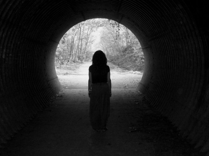 light_at_the_end_of_the_tunnel_wallpaper_jxhy